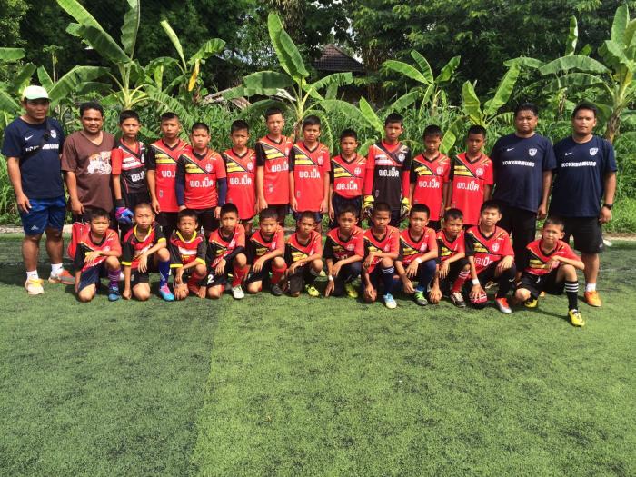 ทีมโรงเรียนบ้านหนองบอน 
